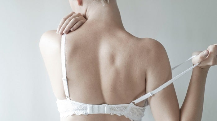bra-with-close-set-straps