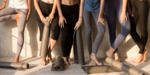 Yoga Pants vs Leggings