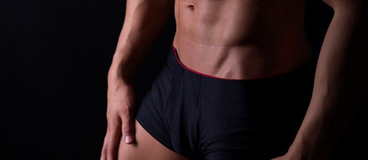 seamless-underwear-for-well-endowed-men-min