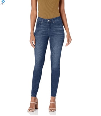 1. Signature by Levi Strauss Co. Gold Label Totally Shaping Skinny Jean – Editors Choice