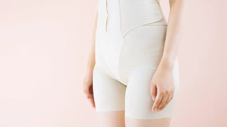 How Do You Go to the Bathroom with Shapewear?